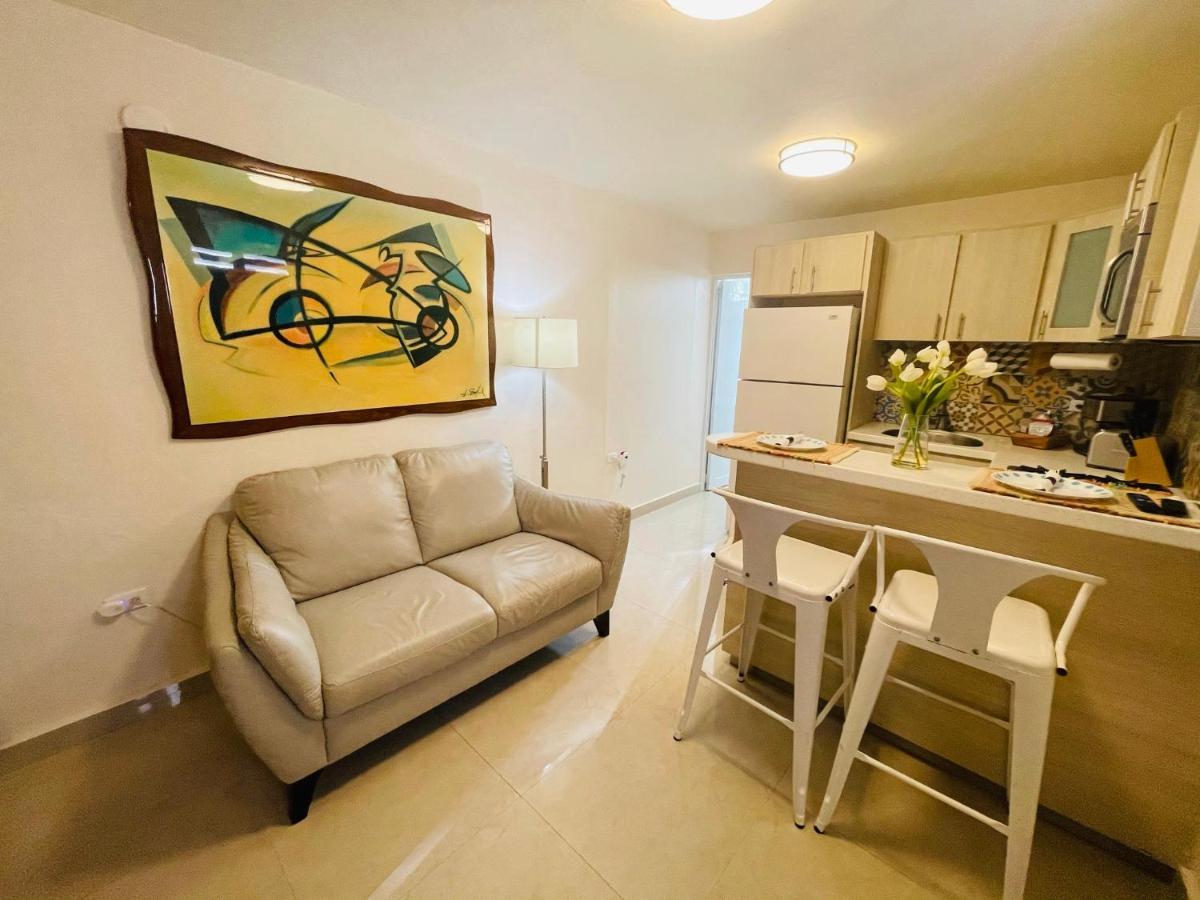 Compact Haven With Private Entrance And Free Parking And Laundry Apartment Ponce Luaran gambar