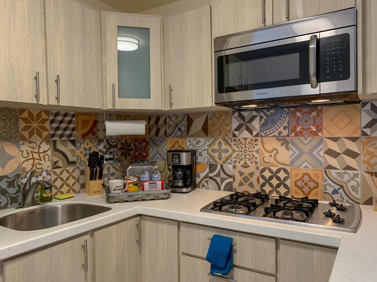 Compact Haven With Private Entrance And Free Parking And Laundry Apartment Ponce Luaran gambar